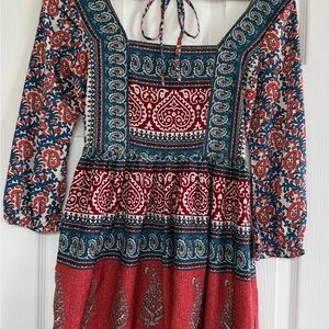 Abercrombie & Fitch Red and Blue Patterned Top - flattering fit either back tie